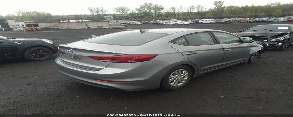 5NPD74LF2HH140151 2017 HYUNDAI ELANTRA photo no. 4