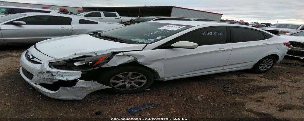 KMHCT4AE0EU773133 2014 HYUNDAI ACCENT photo no. 2