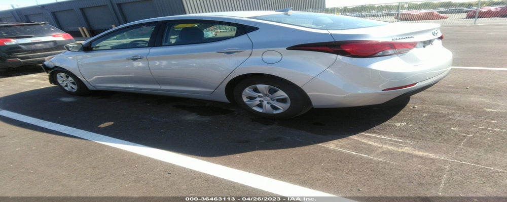 5NPDH4AE8GH775946 2016 HYUNDAI ELANTRA photo no. 3