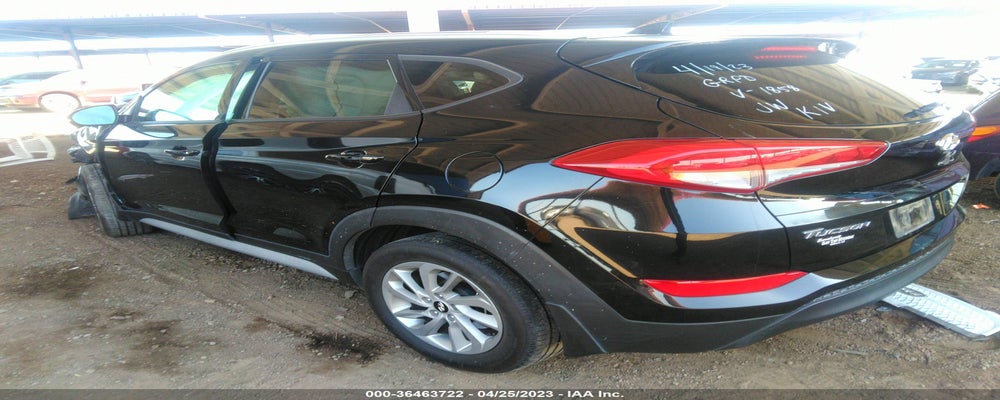 KM8J33A47HU561858 2017 HYUNDAI TUCSON photo no. 3