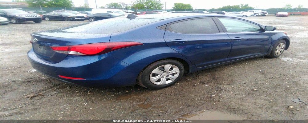 5NPDH4AE4GH668943 2016 HYUNDAI ELANTRA photo no. 4