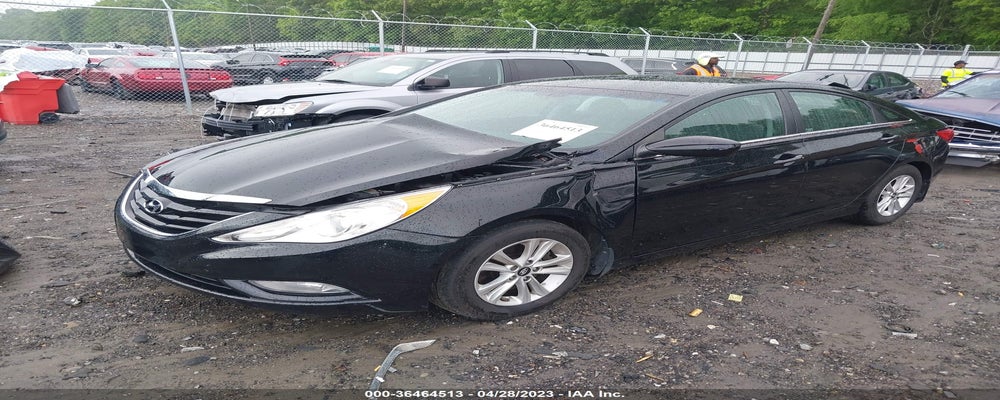 5NPEB4AC1DH558979 2013 HYUNDAI SONATA photo no. 2