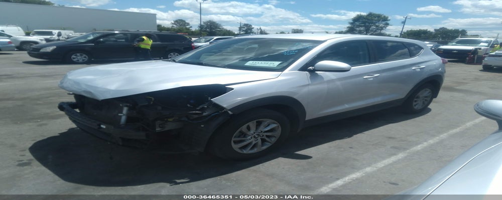 KM8J23A48HU328381 2017 HYUNDAI TUCSON photo no. 2