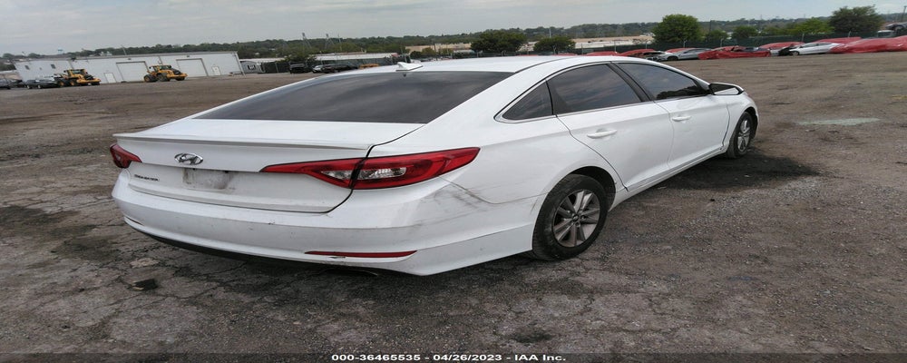 5NPE24AF5GH352661 2016 HYUNDAI SONATA photo no. 4
