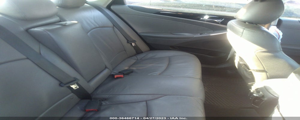 5NPEC4AB3BH240735 2011 HYUNDAI SONATA photo no. 8