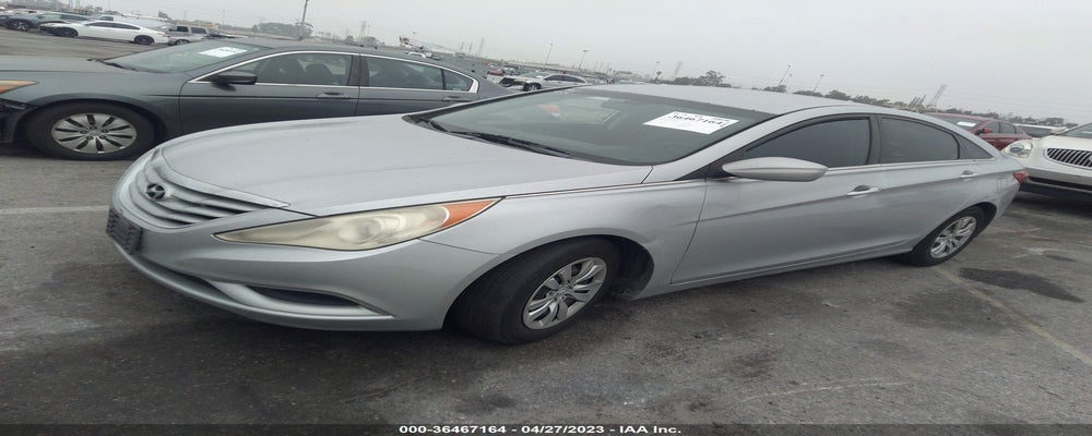 5NPEB4AC6BH068616 2011 HYUNDAI SONATA photo no. 2