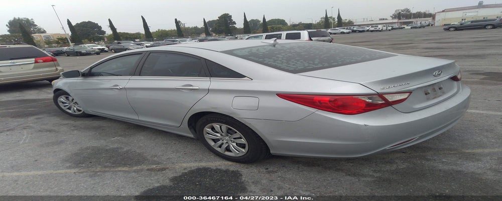 5NPEB4AC6BH068616 2011 HYUNDAI SONATA photo no. 3