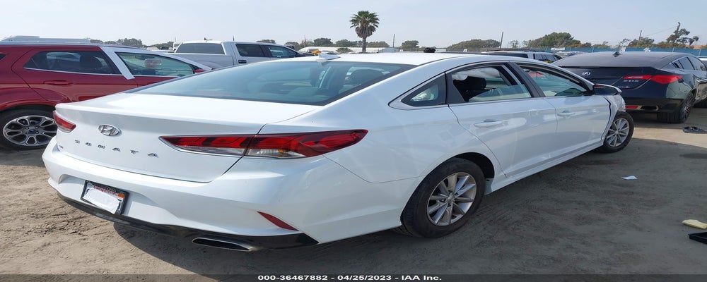 5NPE24AF0KH770215 2019 HYUNDAI SONATA photo no. 4