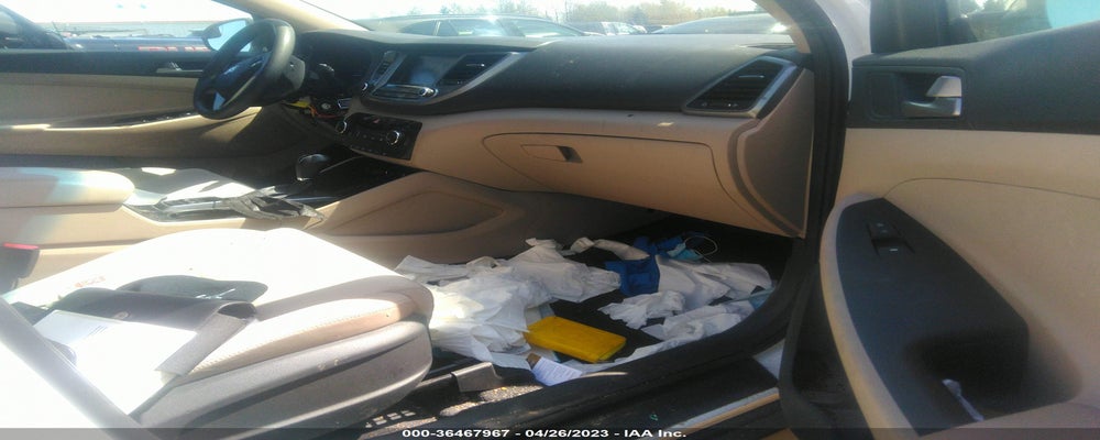 KM8J3CA41JU692399 2018 HYUNDAI TUCSON photo no. 5