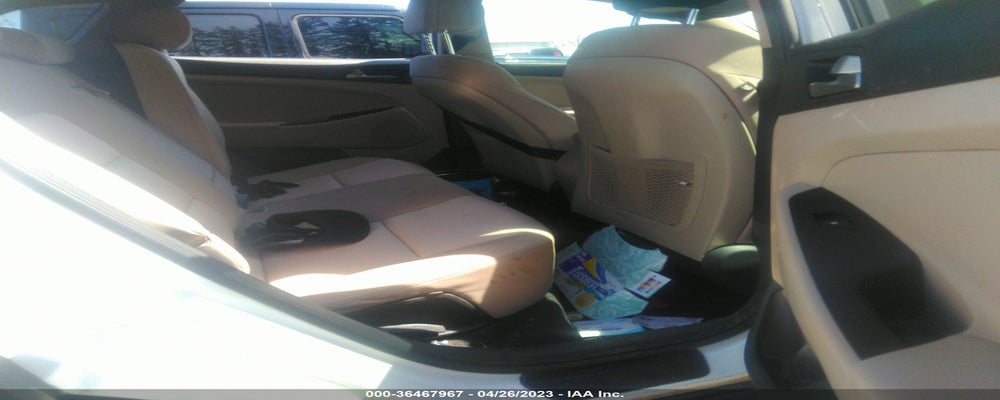 KM8J3CA41JU692399 2018 HYUNDAI TUCSON photo no. 8