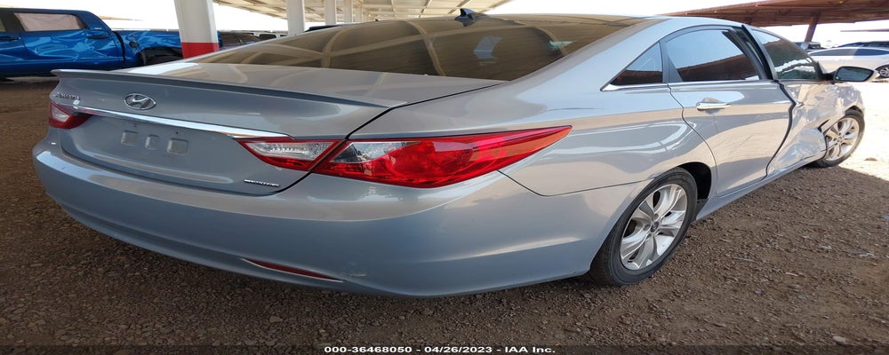 5NPEC4AC1CH418460 2012 HYUNDAI SONATA photo no. 4