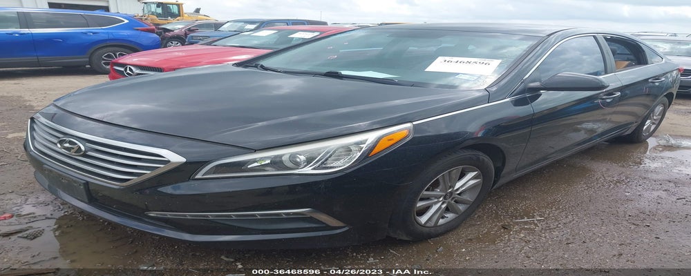5NPE24AF6FH239638 2015 HYUNDAI SONATA photo no. 2