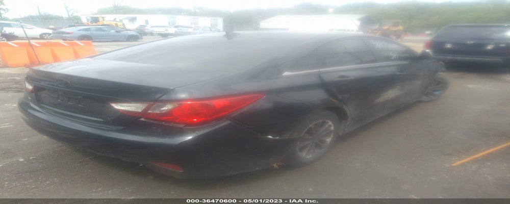 5NPEB4AC9EH943580 2014 HYUNDAI SONATA photo no. 4