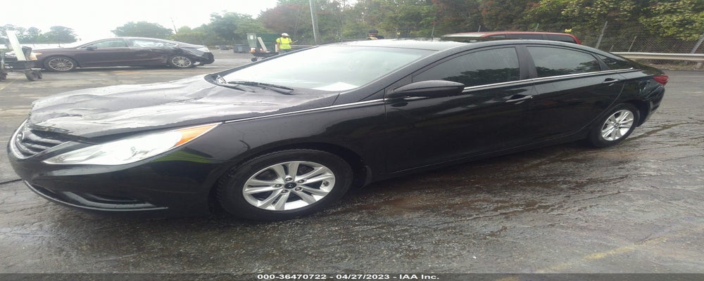 5NPEB4AC0DH605516 2013 HYUNDAI SONATA photo no. 2