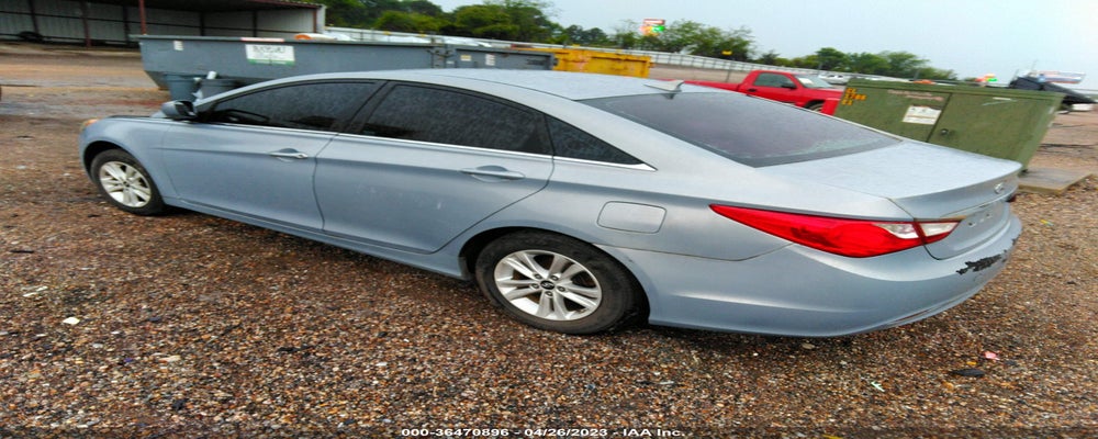 5NPEB4AC7BH238370 2011 HYUNDAI SONATA photo no. 3