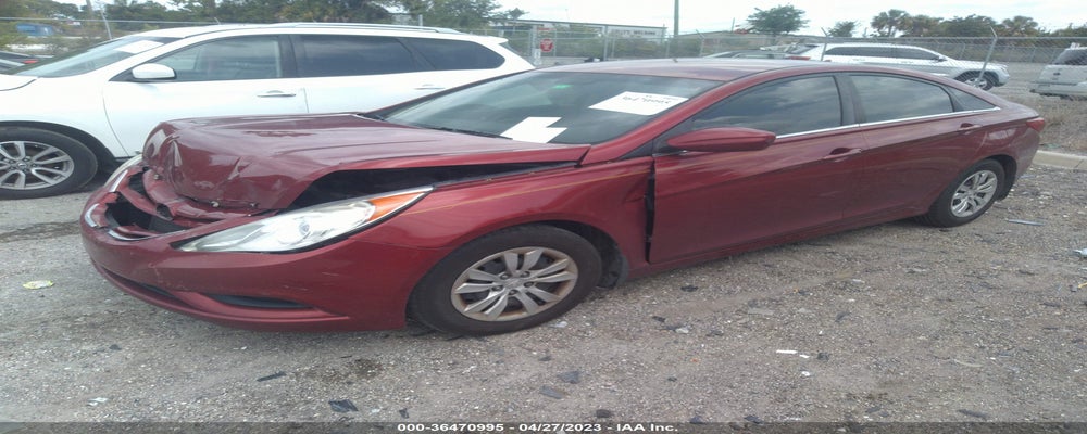 5NPEB4AC7BH243522 2011 HYUNDAI SONATA photo no. 2