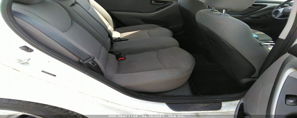 5NPDH4AE1GH786173 2016 HYUNDAI ELANTRA photo no. 8