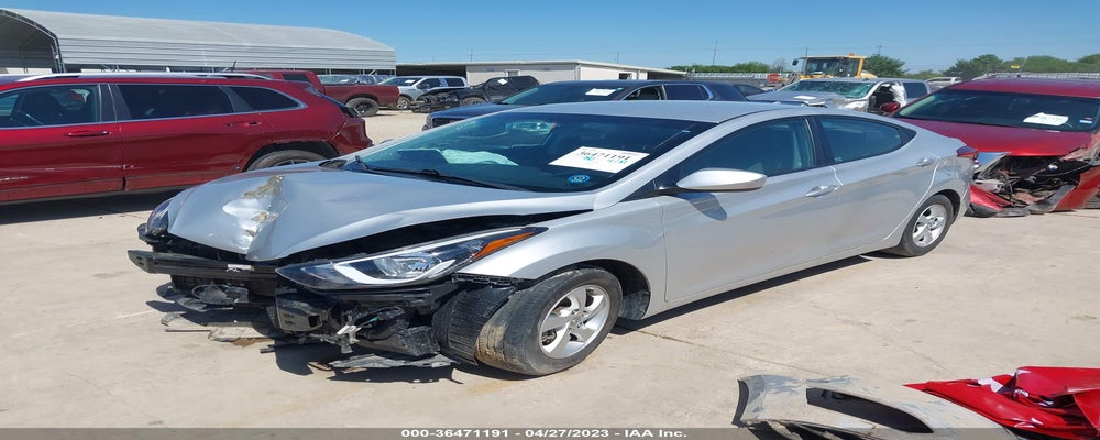 5NPDH4AE4FH556741 2015 HYUNDAI ELANTRA photo no. 2