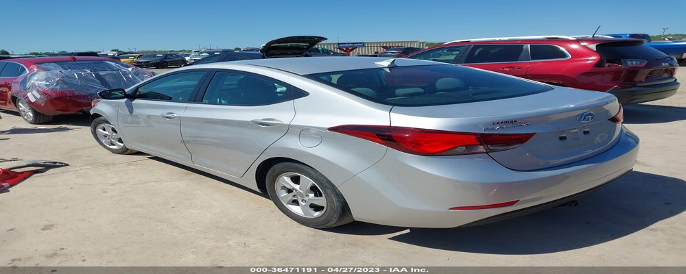 5NPDH4AE4FH556741 2015 HYUNDAI ELANTRA photo no. 3