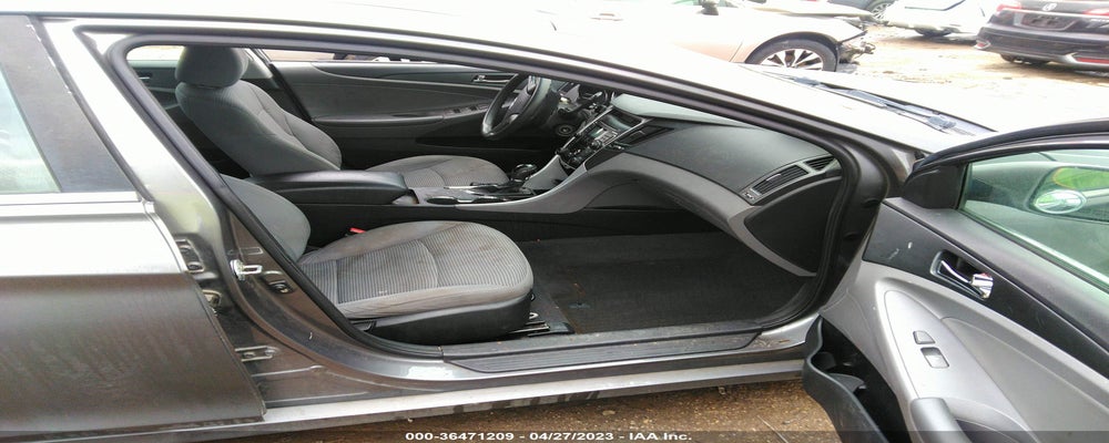 5NPEB4AC0BH133718 2011 HYUNDAI SONATA photo no. 5