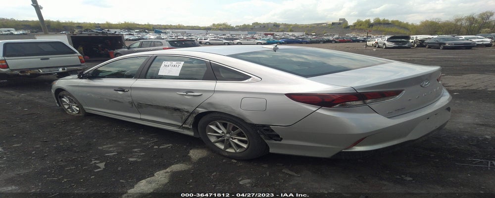 5NPE24AF5KH742930 2019 HYUNDAI SONATA photo no. 3