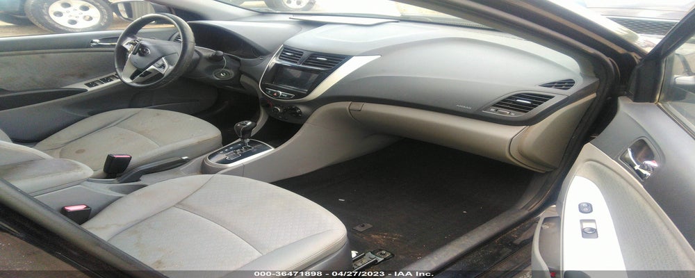 KMHCU5AE1DU073980 2013 HYUNDAI ACCENT photo no. 5
