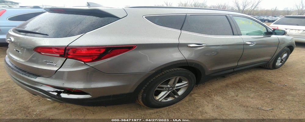 5XYZUDLB5HG409682 2017 HYUNDAI SANTA FE SPORT photo no. 4