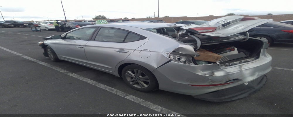 KMHD84LF4HU428252 2017 HYUNDAI ELANTRA photo no. 3