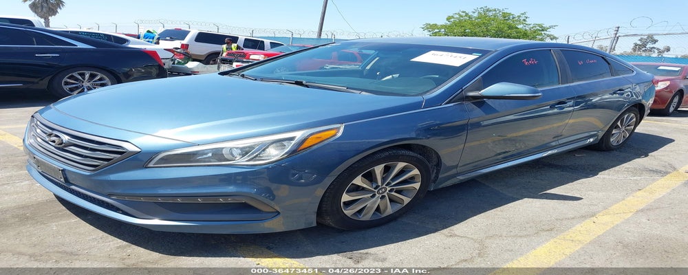 5NPE34AF0FH235789 2015 HYUNDAI SONATA photo no. 2