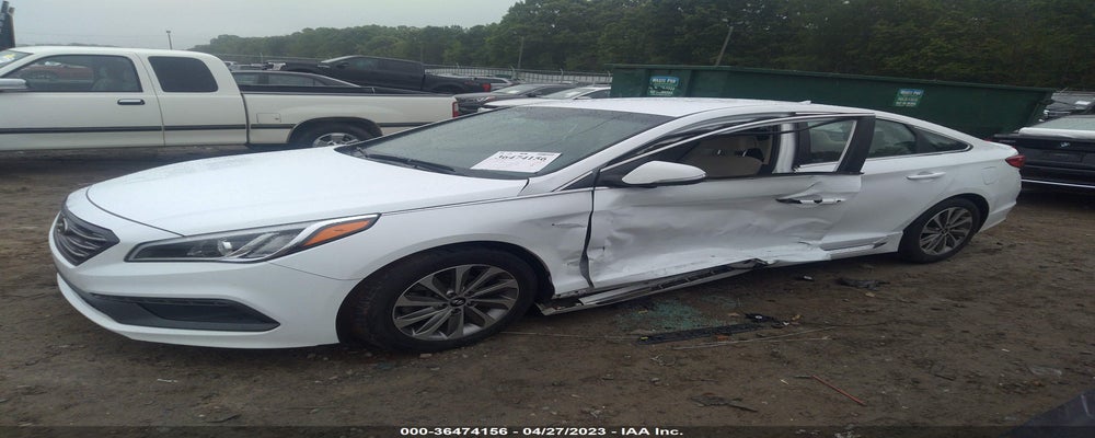 5NPE34AF3GH357211 2016 HYUNDAI SONATA photo no. 2