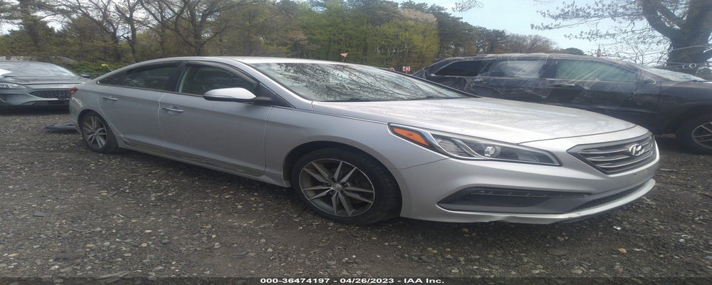 5NPE34AB7FH103299 2015 HYUNDAI SONATA photo no. 2
