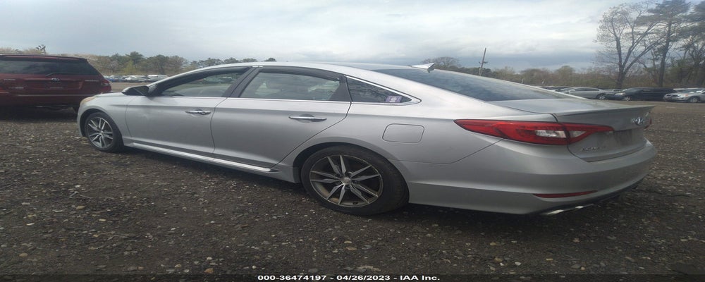 5NPE34AB7FH103299 2015 HYUNDAI SONATA photo no. 3