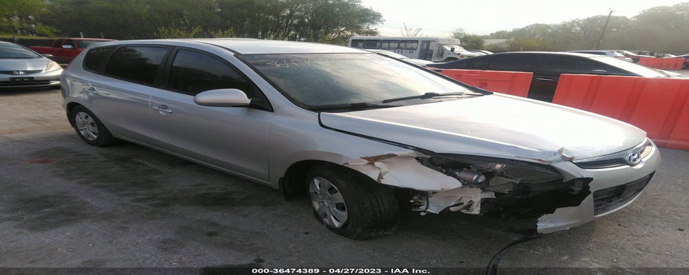 KMHDB8AE5CU139876 2012 HYUNDAI ELANTRA TOURING photo no. 2