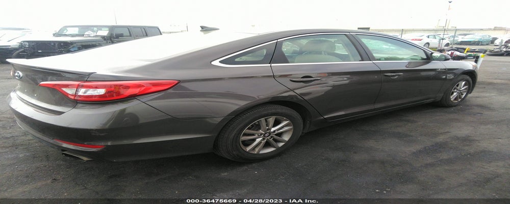 5NPE24AFXGH385008 2016 HYUNDAI SONATA photo no. 4