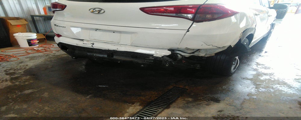 KM8J33A27HU572440 2017 HYUNDAI TUCSON photo no. 6