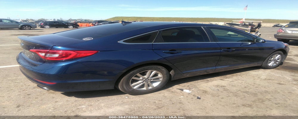 5NPE24AF3GH268788 2016 HYUNDAI SONATA photo no. 4
