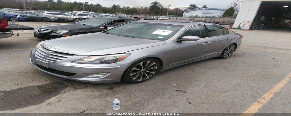 KMHGC4DH4CU167077 2012 HYUNDAI GENESIS photo no. 2