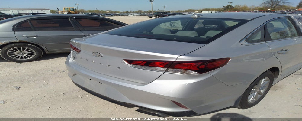 5NPE24AF9JH692418 2018 HYUNDAI SONATA photo no. 4