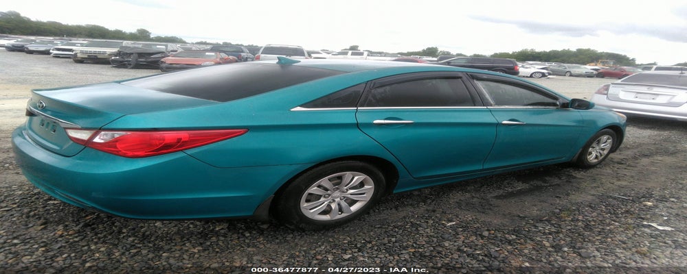 5NPEB4AC4BH148884 2011 HYUNDAI SONATA photo no. 4