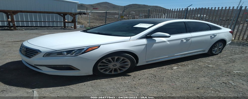 5NPE34AF2FH024884 2015 HYUNDAI SONATA photo no. 2