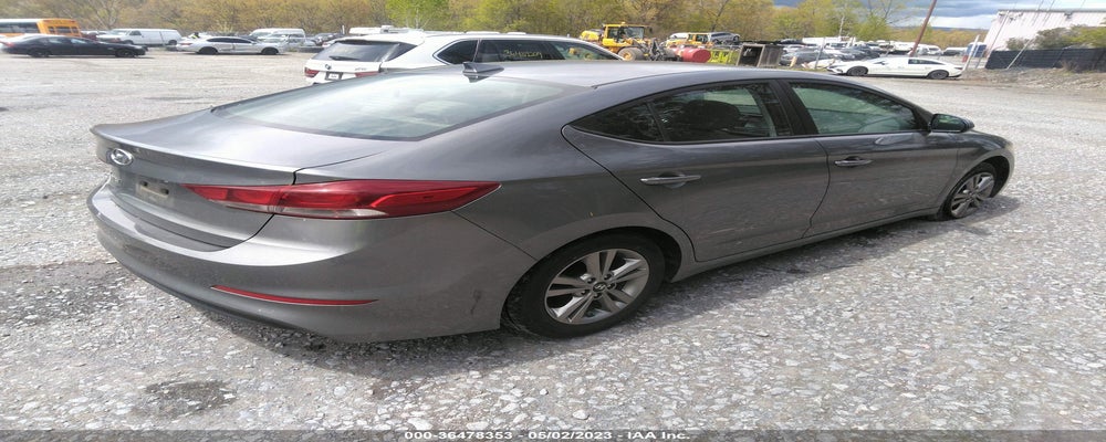 KMHD84LFXHU371216 2017 HYUNDAI ELANTRA photo no. 4