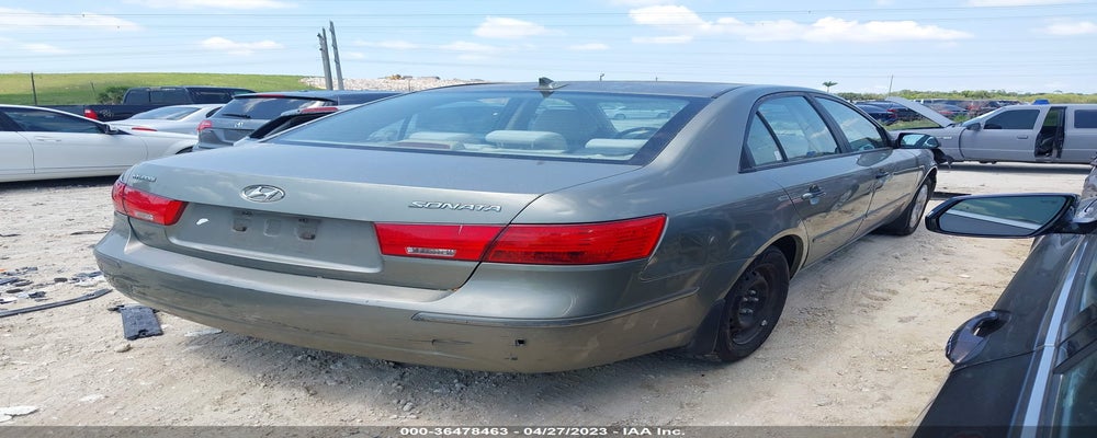 5NPET4ACXAH644719 2010 HYUNDAI SONATA photo no. 4
