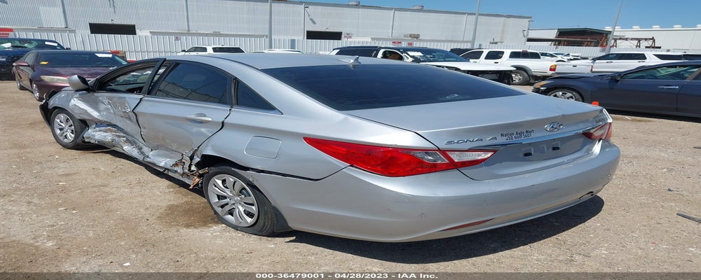 5NPEB4AC6BH155397 2011 HYUNDAI SONATA photo no. 3