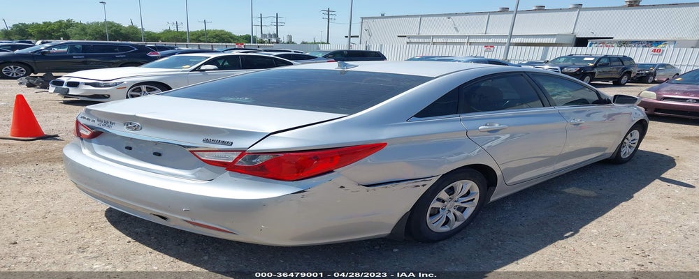 5NPEB4AC6BH155397 2011 HYUNDAI SONATA photo no. 4