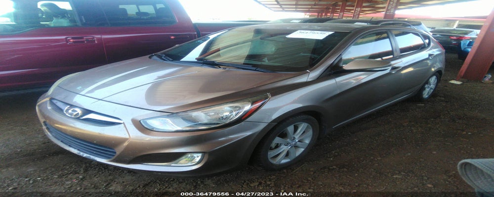 KMHCU5AE5DU072637 2013 HYUNDAI ACCENT photo no. 2