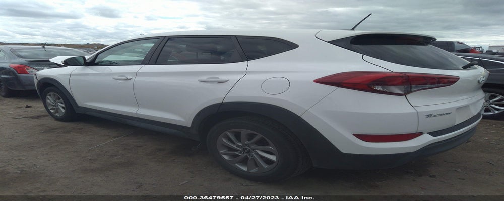 KM8J23A40HU267575 2017 HYUNDAI TUCSON photo no. 3