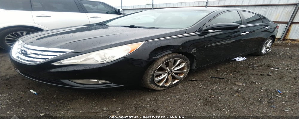 5NPEC4AC4BH063461 2011 HYUNDAI SONATA photo no. 2
