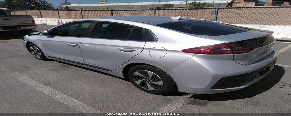 KMHC75LC6HU052096 2017 HYUNDAI IONIQ HYBRID photo no. 3