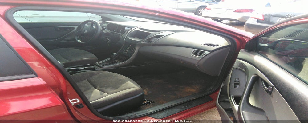 5NPDH4AE8FH580704 2015 HYUNDAI ELANTRA photo no. 5