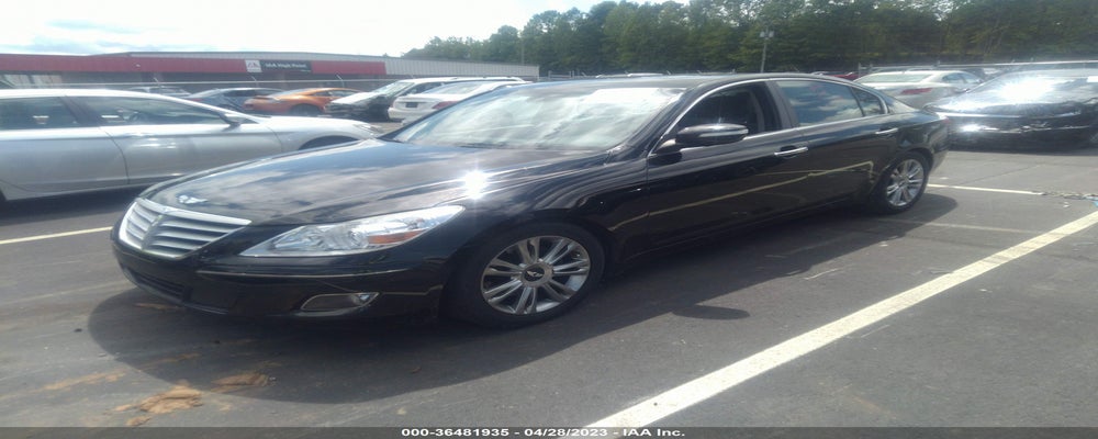 KMHGC4DE4BU140465 2011 HYUNDAI GENESIS photo no. 2